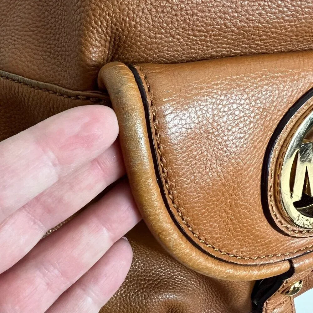 Michael Kors Leather Hobo Handbag Shoulder Bag Gold Plated Hardware Fulton Brown